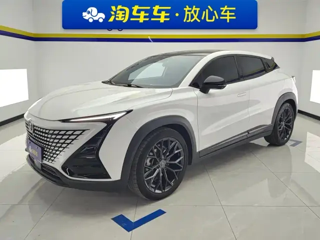 Фотография автомобиля — Changan UNI-T