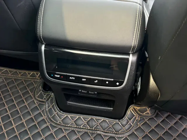 GAC Trumpchi GS8 — Фото автомобиля 22