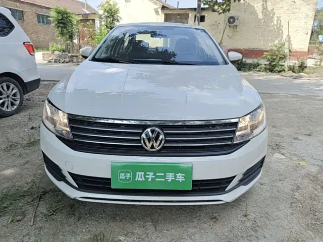 Volkswagen Lavida — Фото автомобиля 2