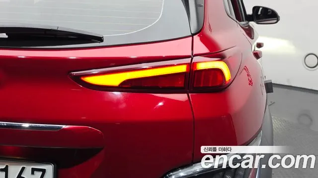 Hyundai Kona Новый Kona Бензин 2.0 2WD — Фото автомобиля 18