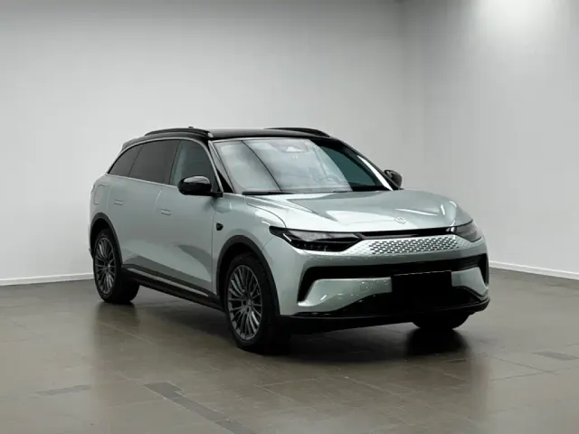 Leapmotor C11 — Фото автомобиля 3