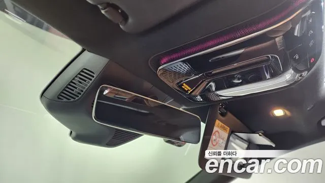 Mercedes-Benz E-Class — Фото автомобиля 24