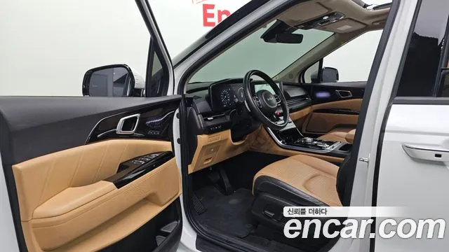Kia Carnival — Фото автомобиля 15