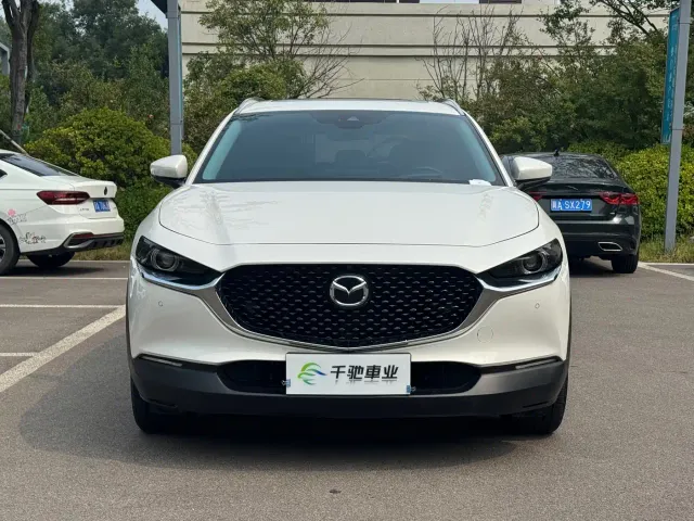 Mazda CX-30 — Фото автомобиля 2