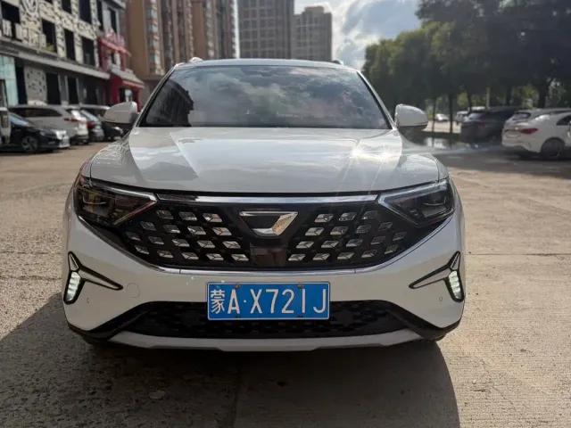 Jetta VS7 — Фото автомобиля 2