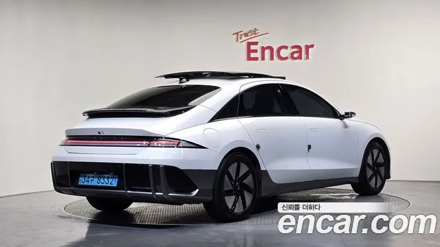 Hyundai Ioniq6 — Фото автомобиля 2
