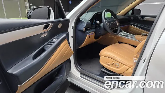 Genesis GV80 — Фото автомобиля 15
