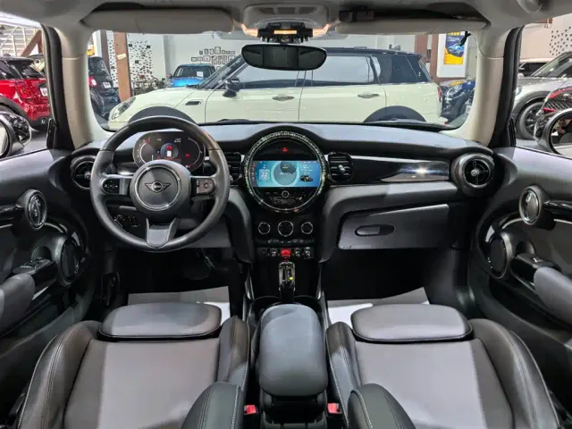 MINI Hatch — Фото автомобиля 7