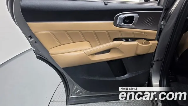 Kia Sorento — Фото автомобиля 14