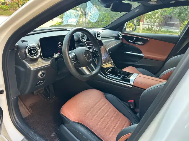 Mercedes-Benz C-Class — Фото автомобиля 7