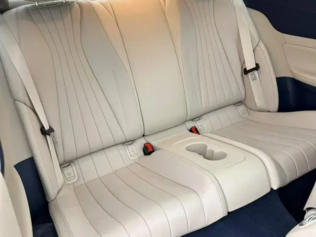 Mercedes-Benz E-Class — Фото автомобиля 6