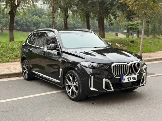 BMW X5 — Фото автомобиля 3