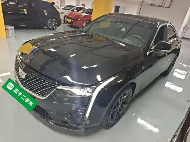 Фотография автомобиля — Cadillac CT4