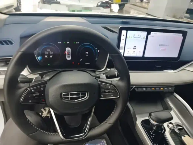 Geely Xingrui — Фото автомобиля 9