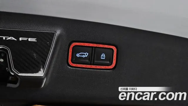 Hyundai Santafe Santa Fe (MX5) Бензин 2.5T 2WD — Фото автомобиля 30