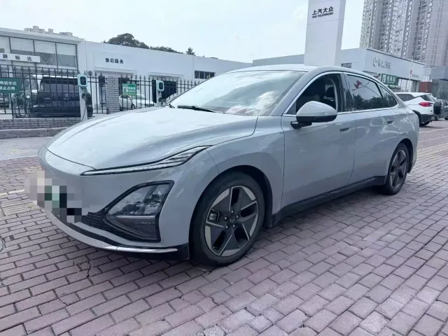 Фотография автомобиля — Wuling Starlight
