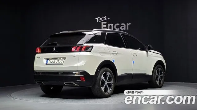 Peugeot 3008 — Фото автомобиля 2