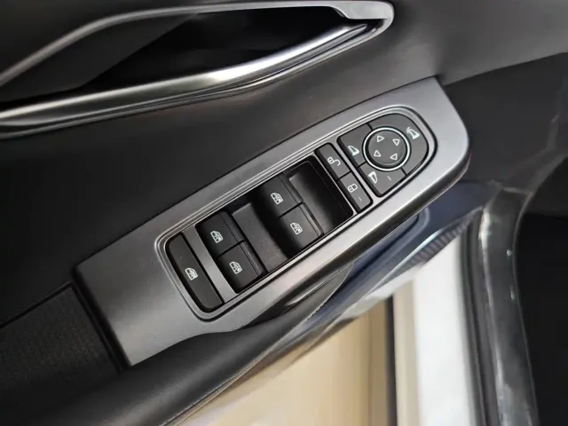 BYD Song L DM-i — Фото автомобиля 14