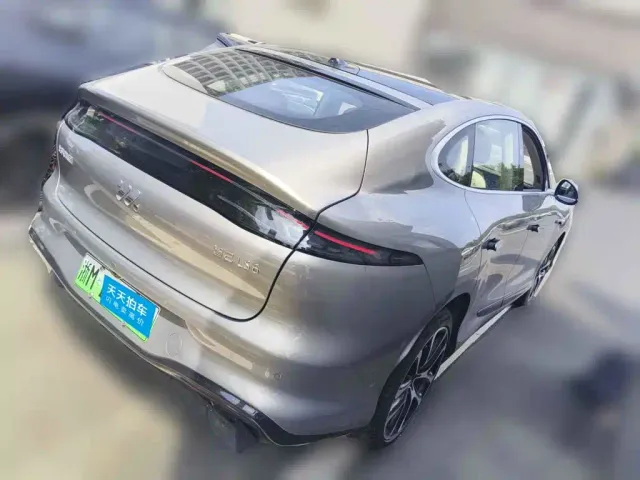 IM Motors LS6 — Фото автомобиля 5