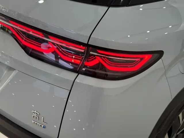 BYD Song L DM-i — Фото автомобиля 6