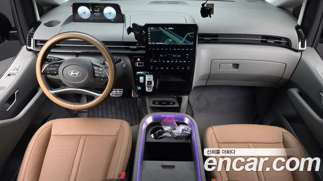 Hyundai Staria Staria L3.5 Lounge 9 мест — Фото автомобиля 5
