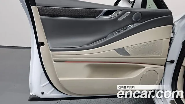 Genesis G80 RG3 — Фото автомобиля 13