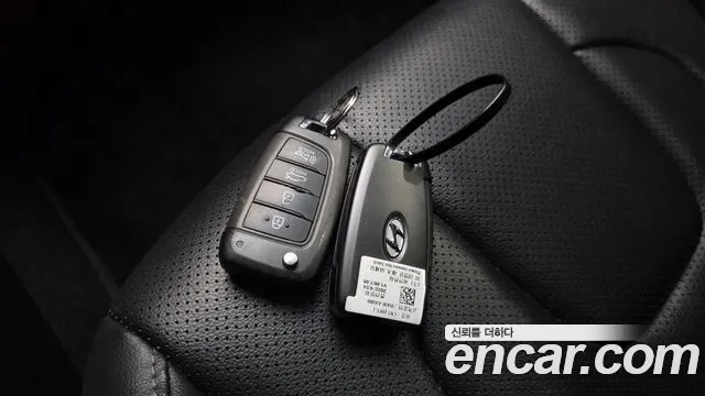 Hyundai AVANTE Avante (CN7) 1.6 LPi (Для проката) — Фото автомобиля 28