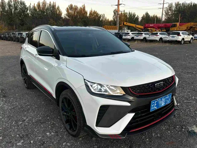 Geely Binyue — Фото автомобиля 3
