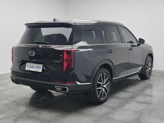 GAC Trumpchi GS8 — Фото автомобиля 11