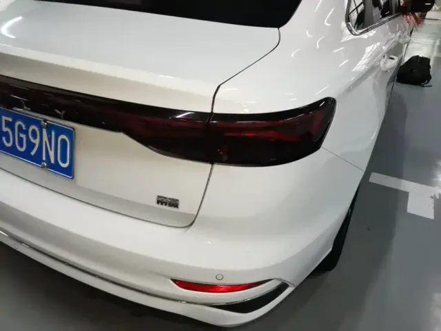 Geely Emgrand — Фото автомобиля 7