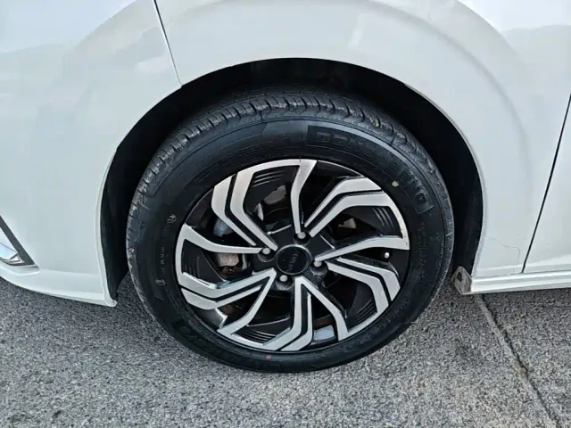 Dongfeng Yixuan — Фото автомобиля 22