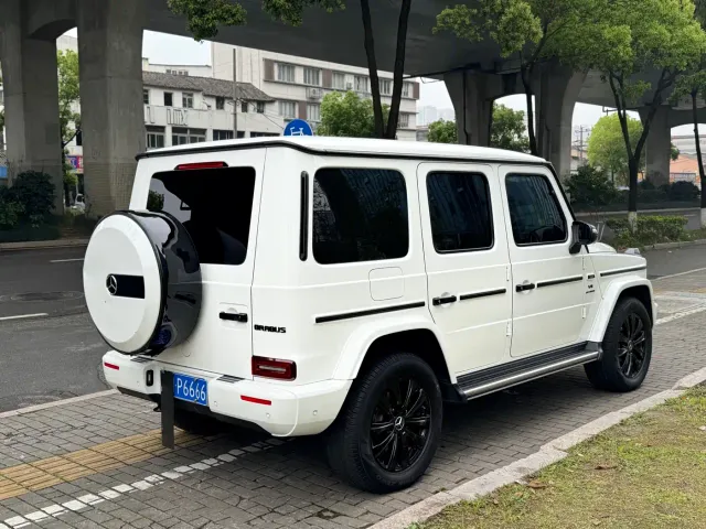Mercedes-Benz G-Class — Фото автомобиля 18