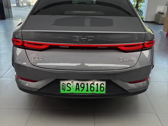 BYD Qin PLUS — Фото автомобиля 11