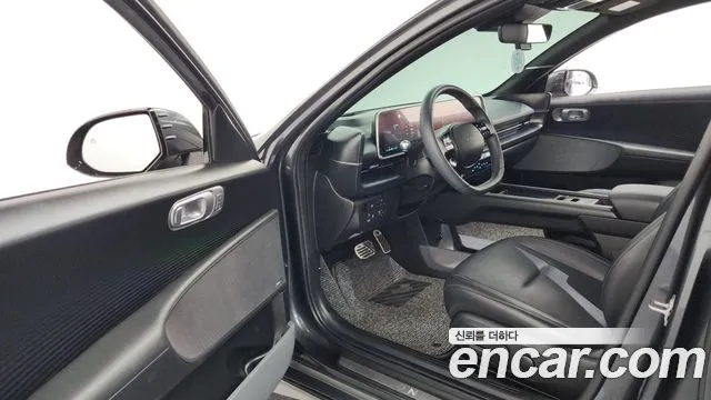 Hyundai Ioniq 6 — Фото автомобиля 10