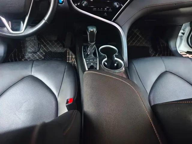Toyota Camry — Фото автомобиля 14