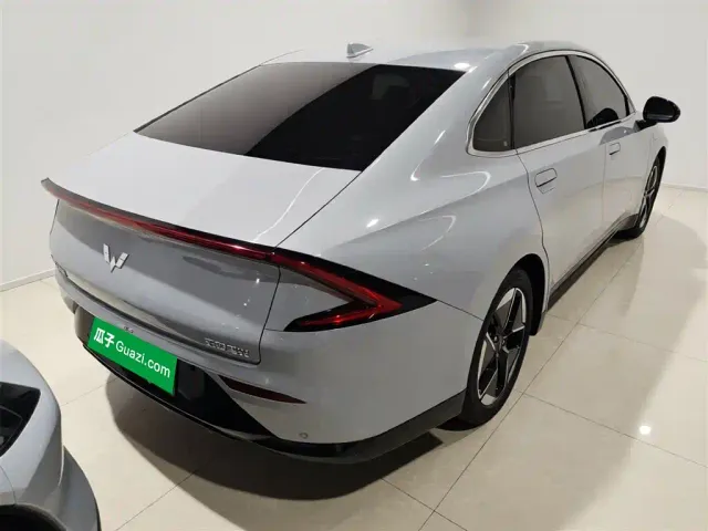 Wuling Starlight — Фото автомобиля 4