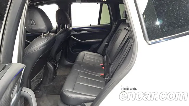BMW X3 xDrive 20i M Sport — Фото автомобиля 11