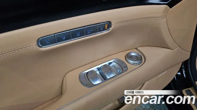 Genesis G90 RS4 — Фото автомобиля 24