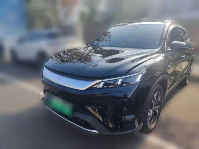 Фотография автомобиля — BYD Song Pro
