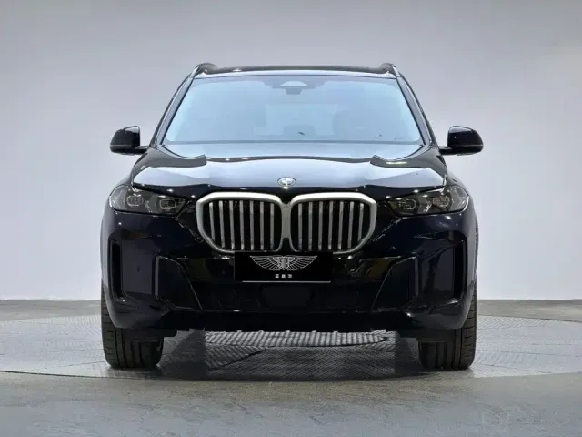 BMW X5 — Фото автомобиля 2