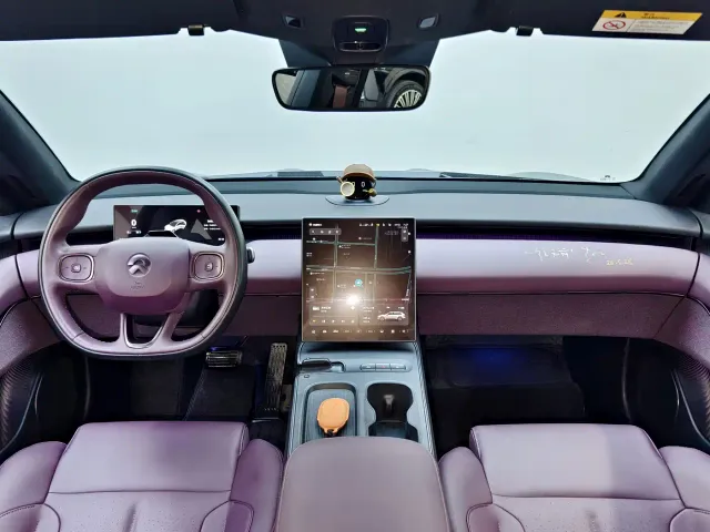 Nio ET5 Touring — Фото автомобиля 14