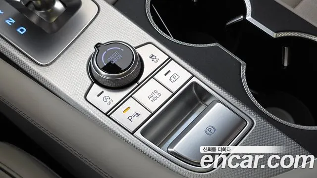 Genesis G70 — Фото автомобиля 17