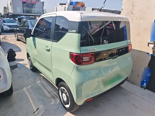 Wuling Hongguang Mini EV — Фото автомобиля 4