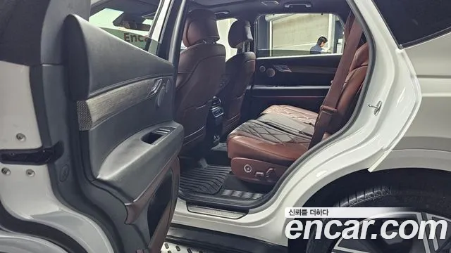 Genesis GV80 2.5T Бензин AWD — Фото автомобиля 24