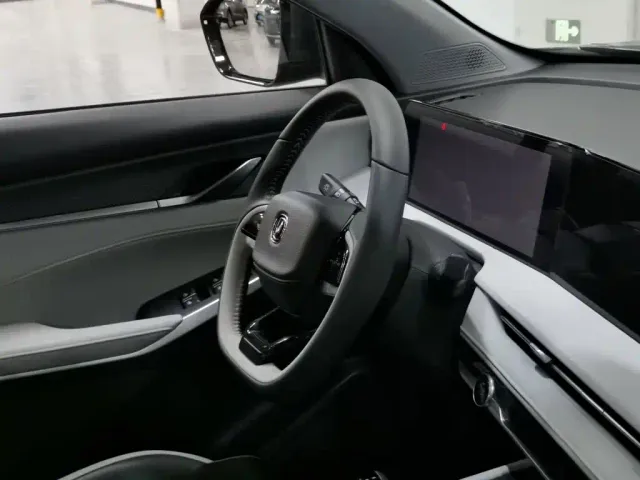 Changan CS75 Plus — Фото автомобиля 22