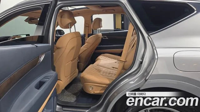 Genesis GV80 — Фото автомобиля 17