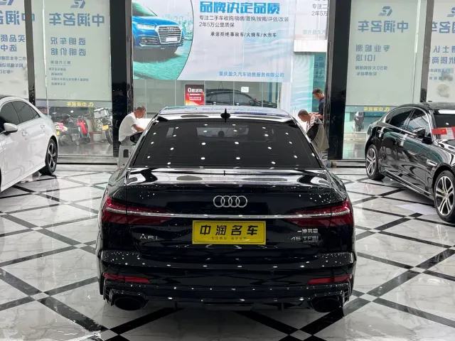 Audi A6L — Фото автомобиля 15