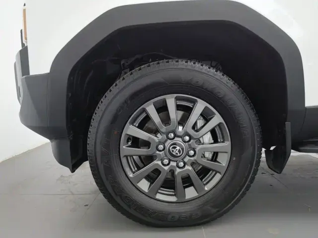Toyota Prado — Фото автомобиля 17