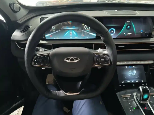 Chery Tiggo 8 PLUS — Фото автомобиля 10