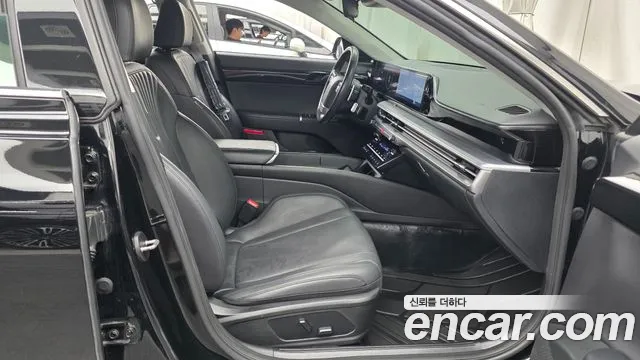 Hyundai Grandeur GN7 — Фото автомобиля 16